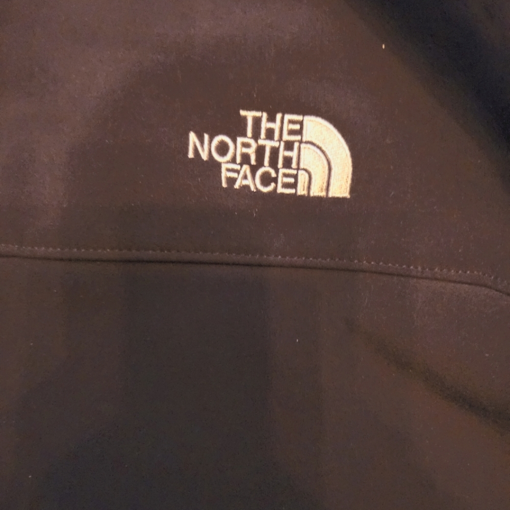 Mens XXL Tall Black Shell Northface Jacket like new